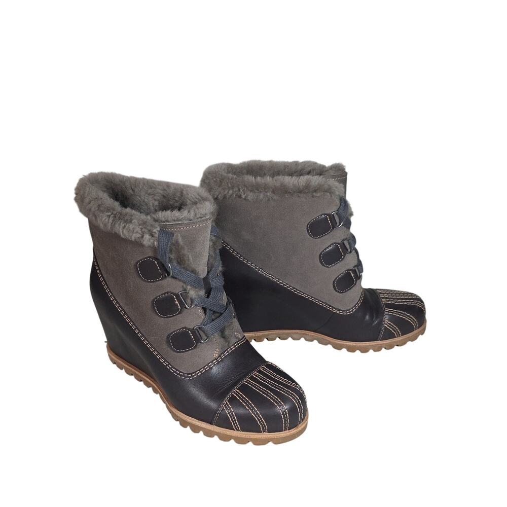 UGG Alasdair Waterproof Leather Ankle Boots Womens Size 7.5